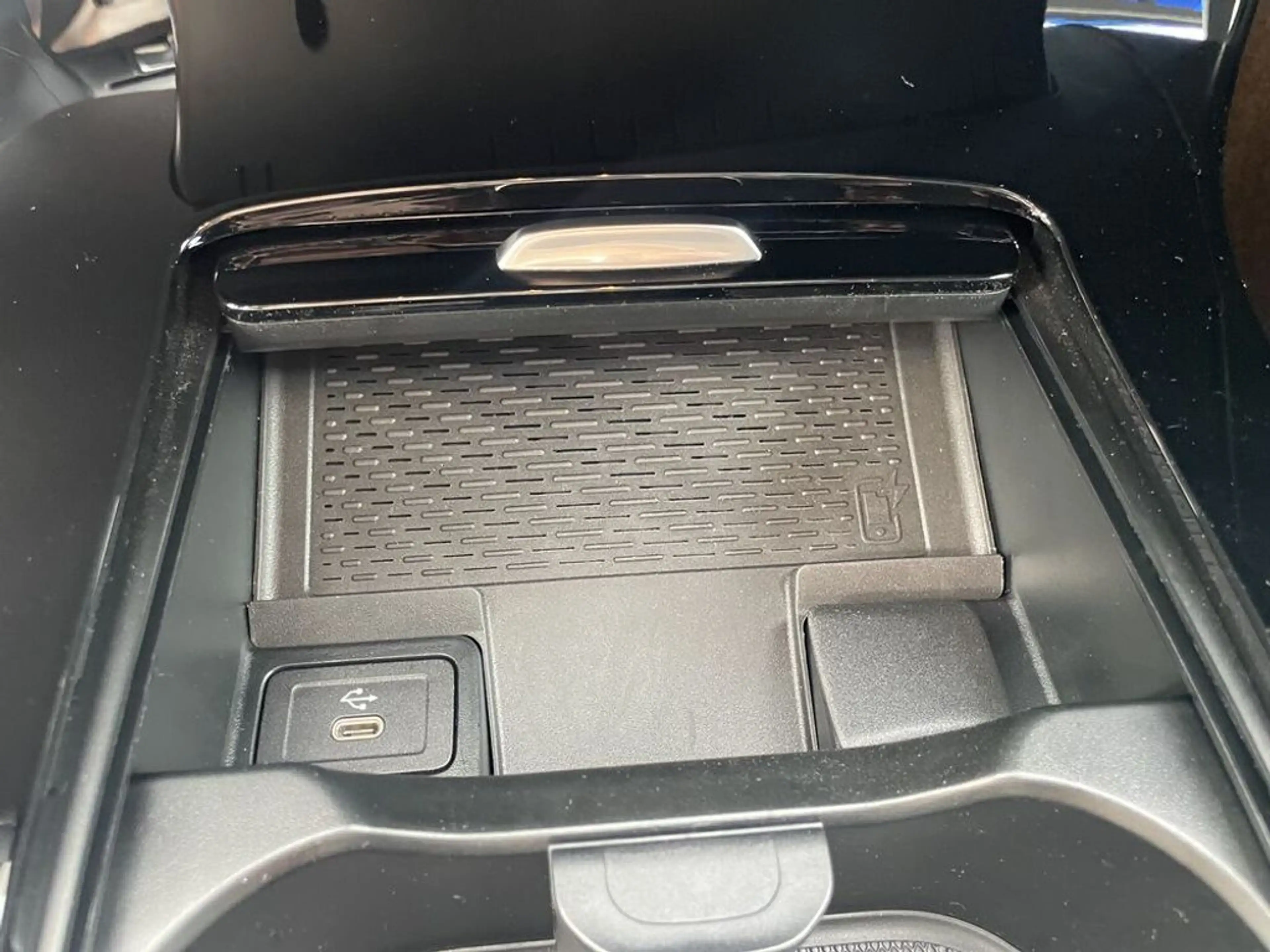 Mercedes-Benz A 200 d Automatik AMG Panorama Premium Paket — photo 15