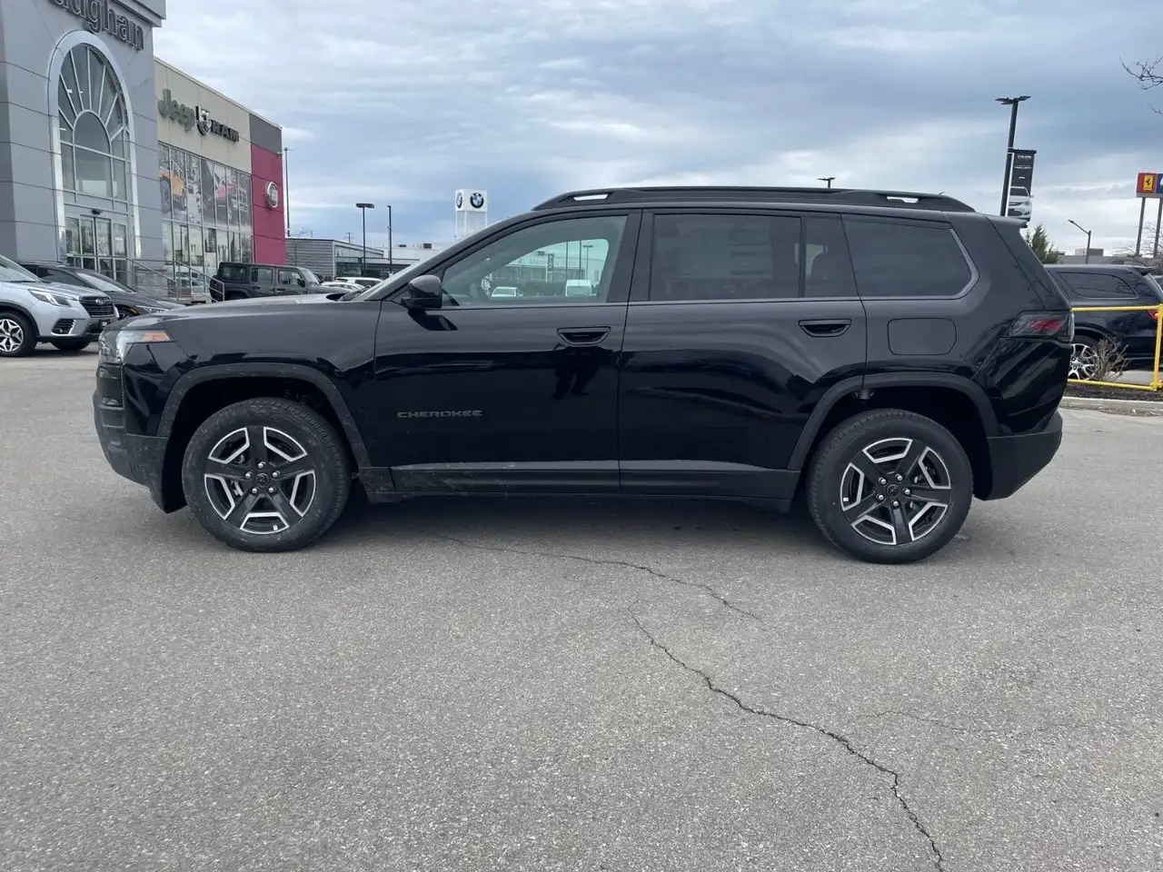 Jeep Cherokee снимка Jeep Cherokee