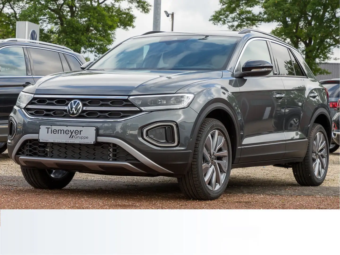 Volkswagen T-Roc 1.5 TSI DSG MOVE LIFE IQ.LIGHT SiHZG NAVI" Grau - 2