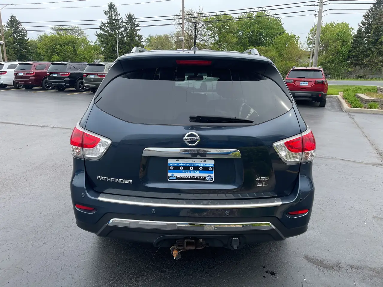 Nissan Pathfinder снимка Nissan Pathfinder