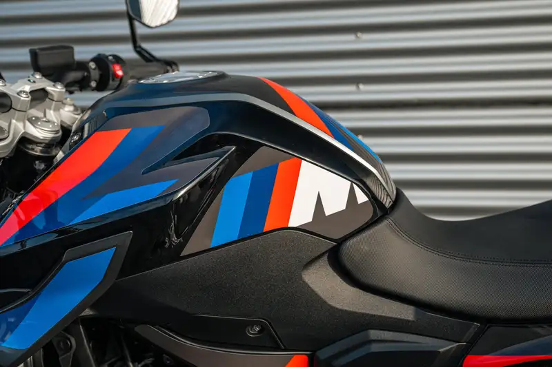 BMW F 900 R - foto 6