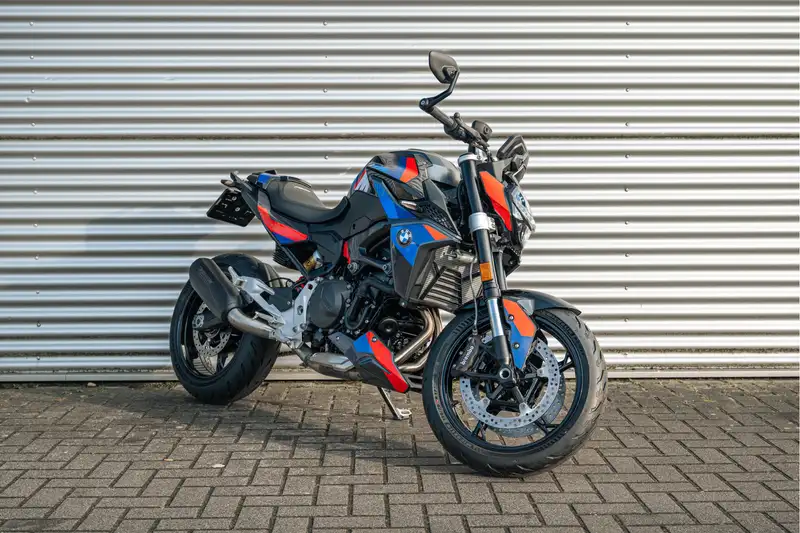 BMW F 900 R - foto 5