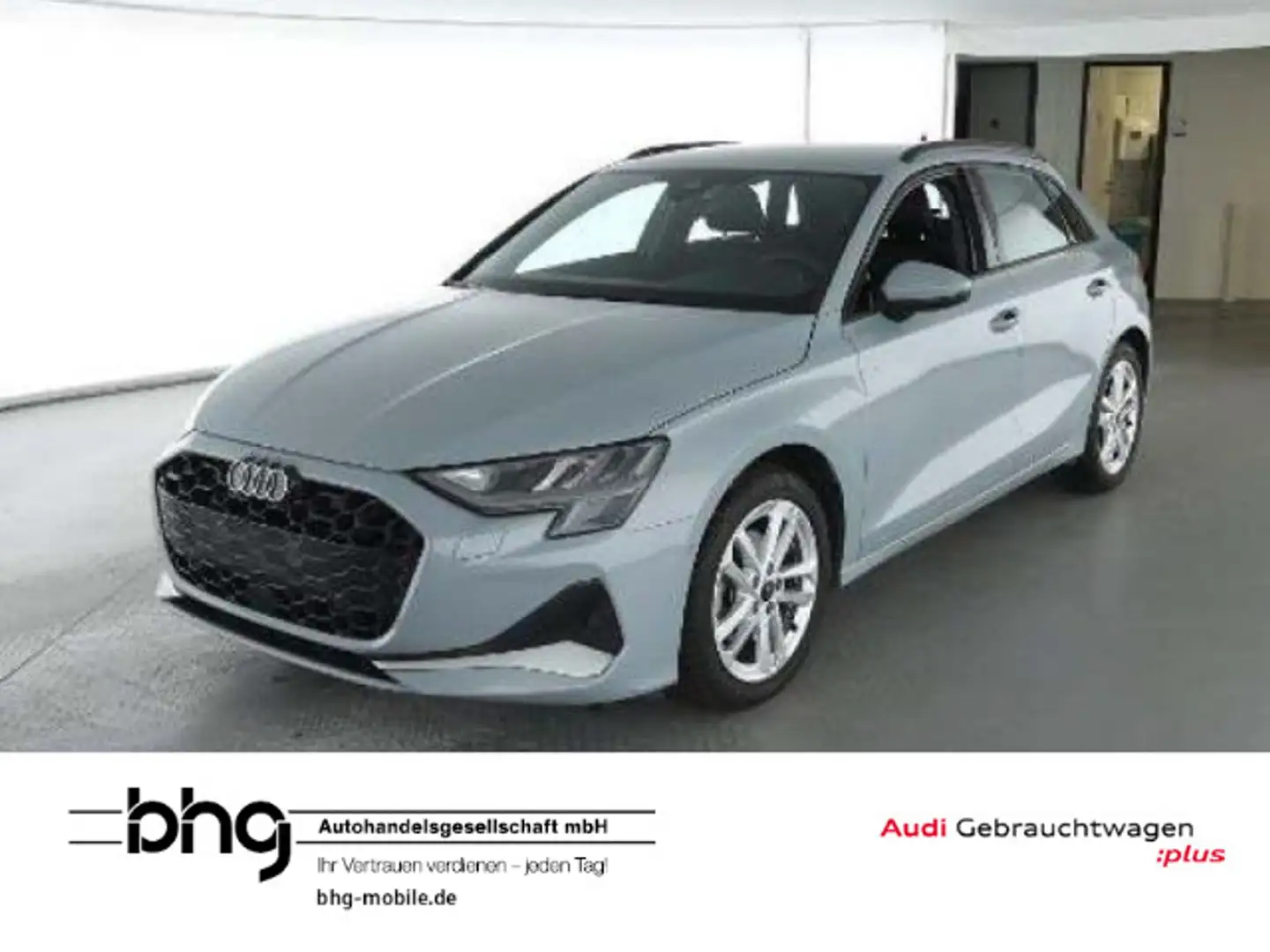Audi A3 30TDI advanced Business AssistPaket Grau - 1