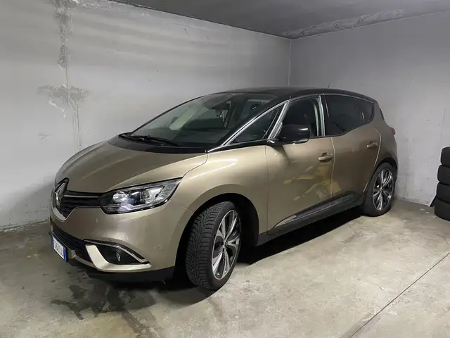 Renault Scenic Scenic IV 20171.5 dci energy hybrid assist Intens 110cv my18
