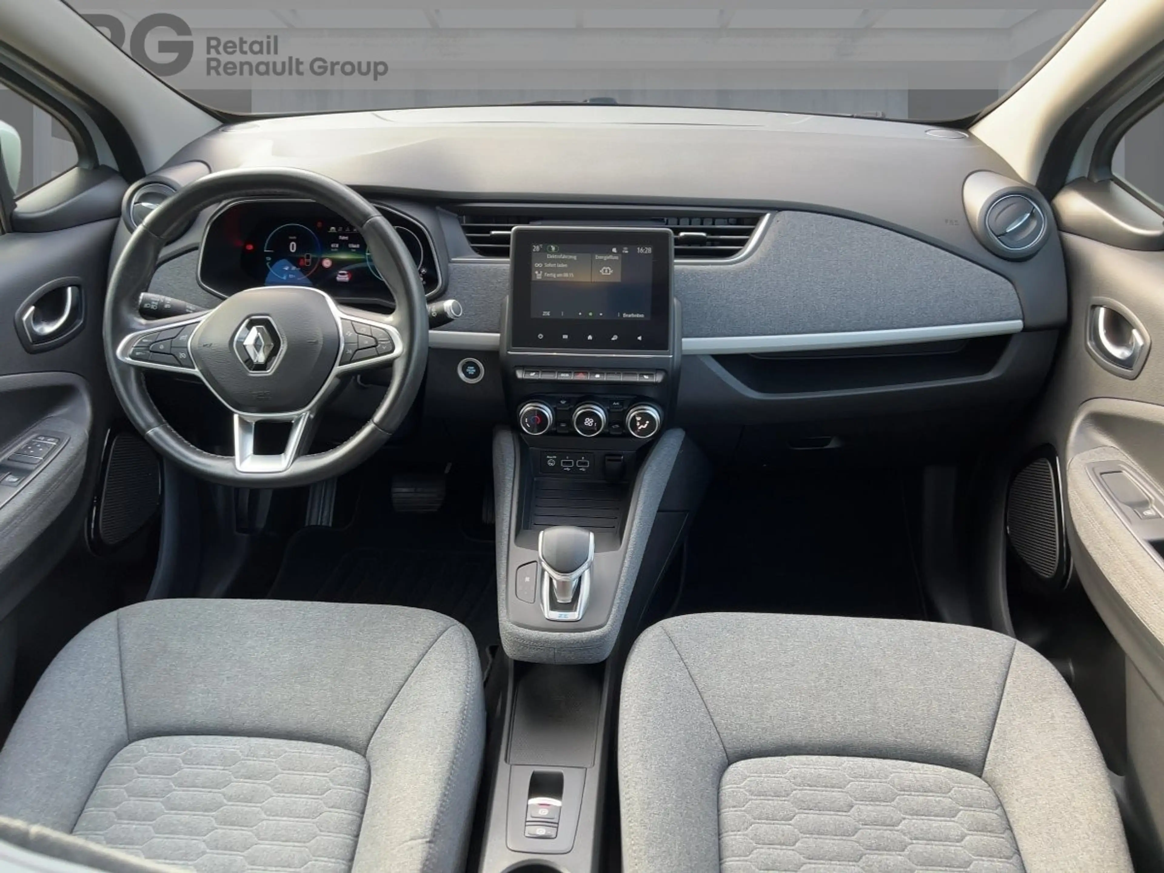 Renault ZOE R110 Z.E. 50 Experience — photo 10