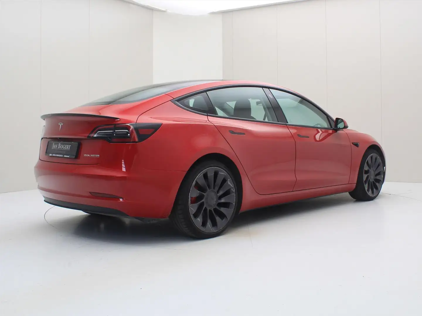 Tesla Model 3 Performance AWD 486pk 75 kWh [ FACELIFT+ENHANCED A Rood - 2
