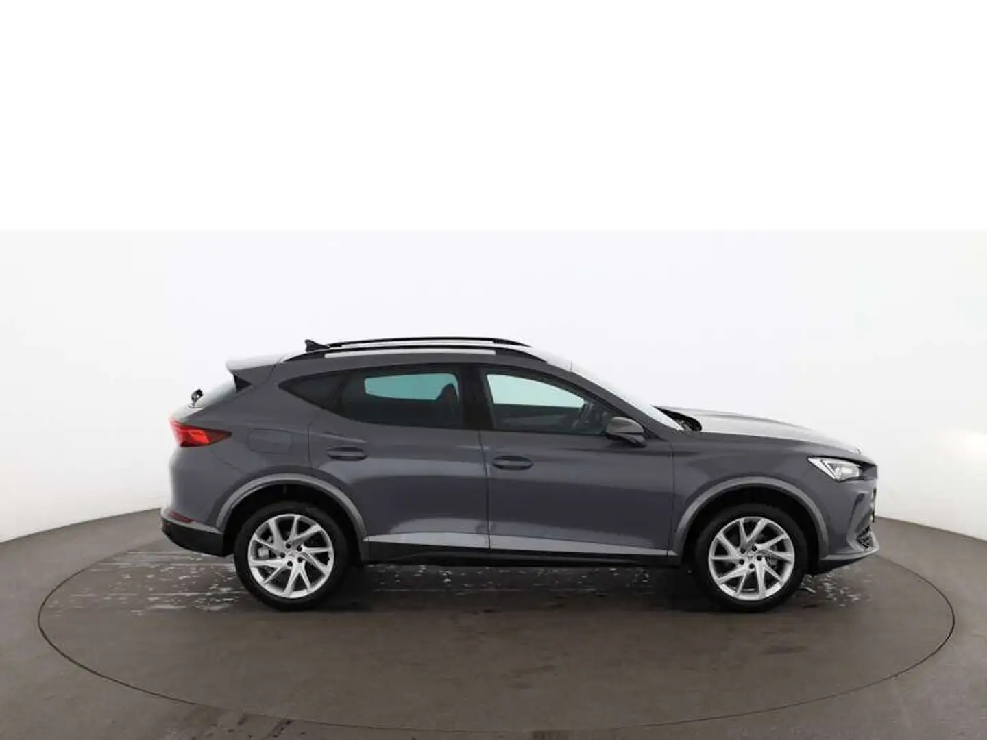 CUPRA Formentor 2.0 TDI LED RADAR NAVI R-CAM ASSIST PDC Grau - 2