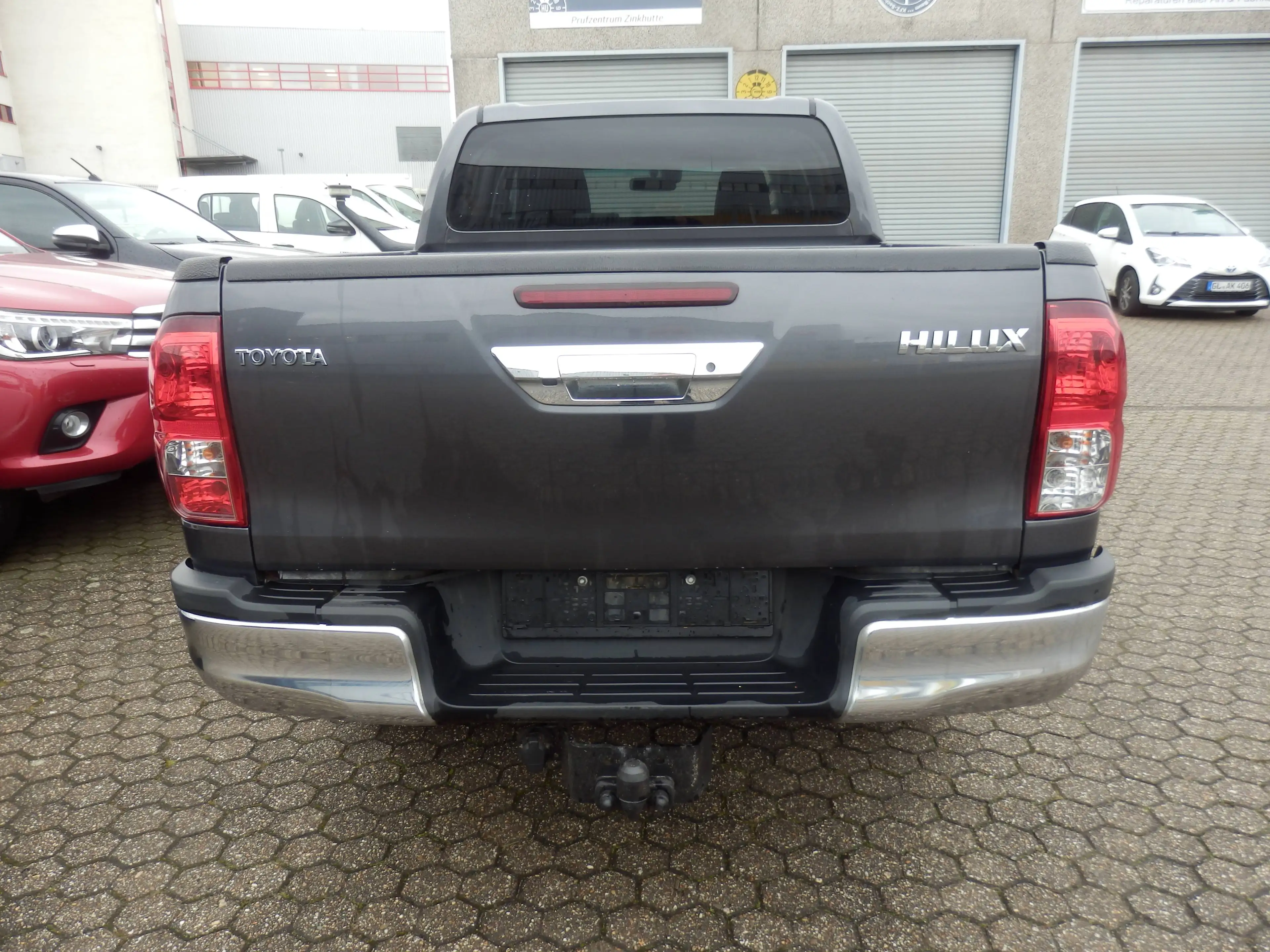 Toyota Hilux Double Cab Duty 4x4, Automatik, Cool Paket, Sitzheizung, Navigation, Klima, AHK, Scheckheft — photo 5