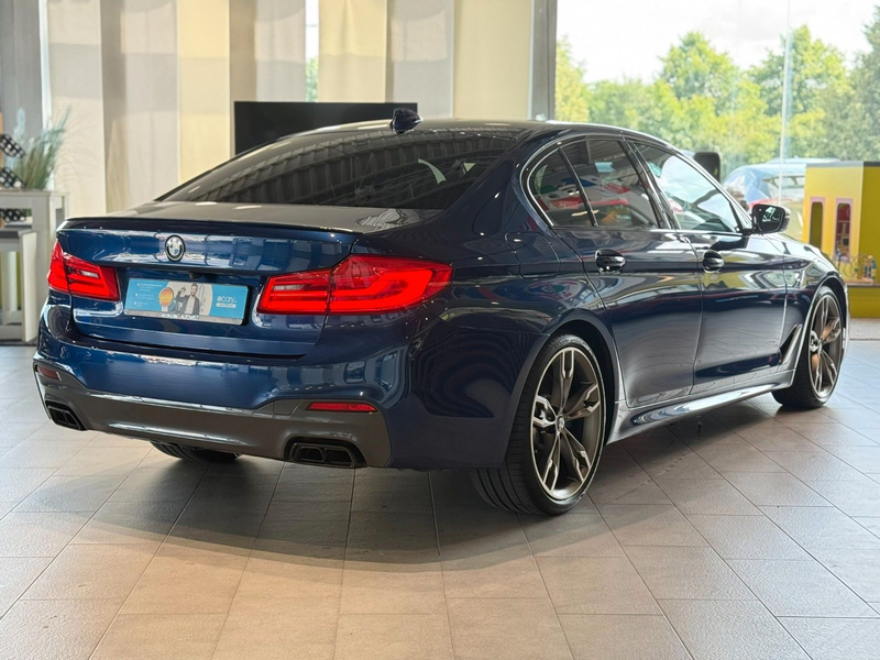 BMW 550 i Limousine xDrive*Sitzbel.*360°*Soft-Close* — photo 7