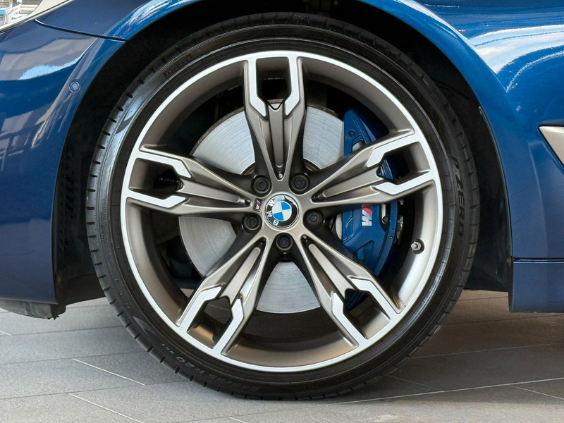 BMW 550 i Limousine xDrive*Sitzbel.*360°*Soft-Close* — photo 2