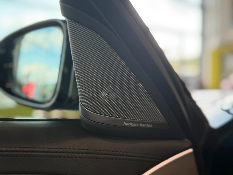 BMW 550 i Limousine xDrive*Sitzbel.*360°*Soft-Close* — photo 13