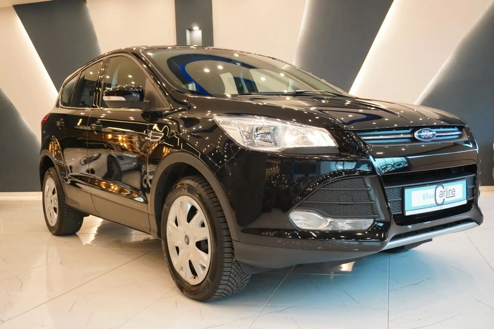 Ford Kuga Trend*AHK*Navi*KeyLess*Tempomat*Klima Schwarz - 2
