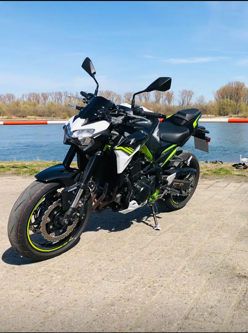 Kawasaki Z 900 A2 - 1
