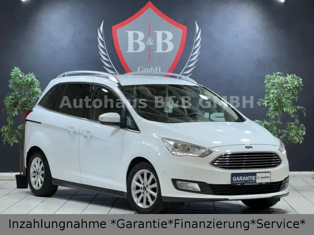 Ford Grand C-Max 2.0 TDCI*Titanium*7.Sitzer*Navi*AHK*