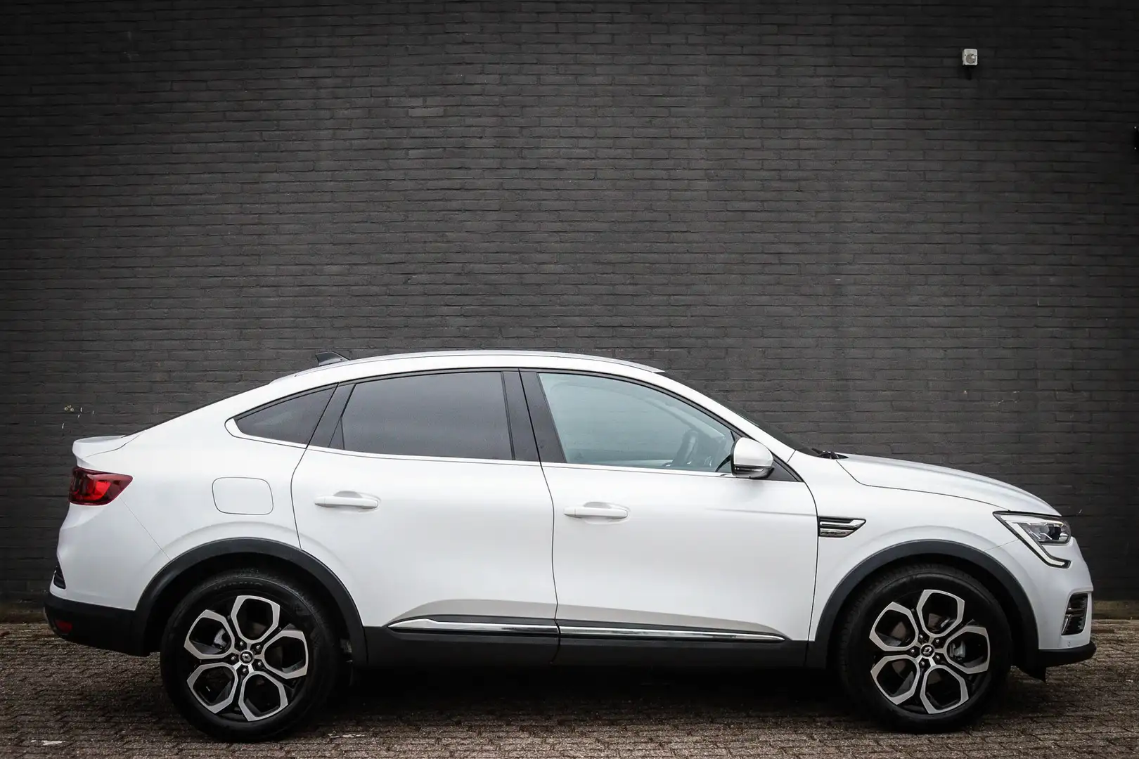 Renault Arkana 1.6 E-Tech hybrid 145 techno Net binnen; Jouw droo Blanc - 2