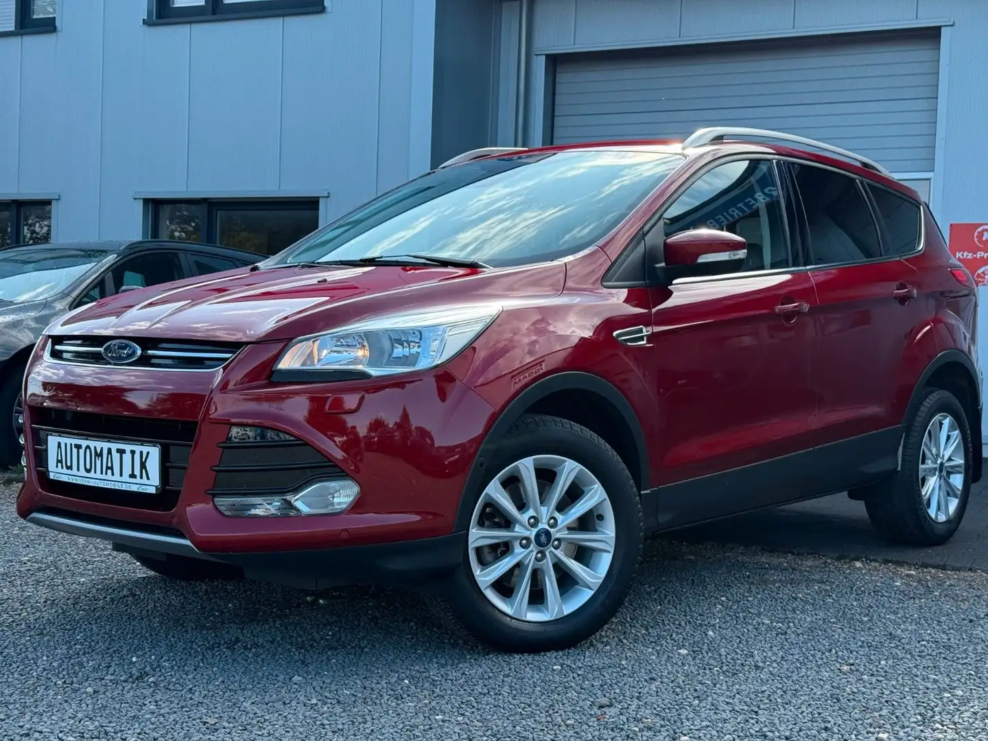 Ford Kuga Titanium*RFK*FSH*SHZ*Navi*AHK*Tempomat Rosso - 1