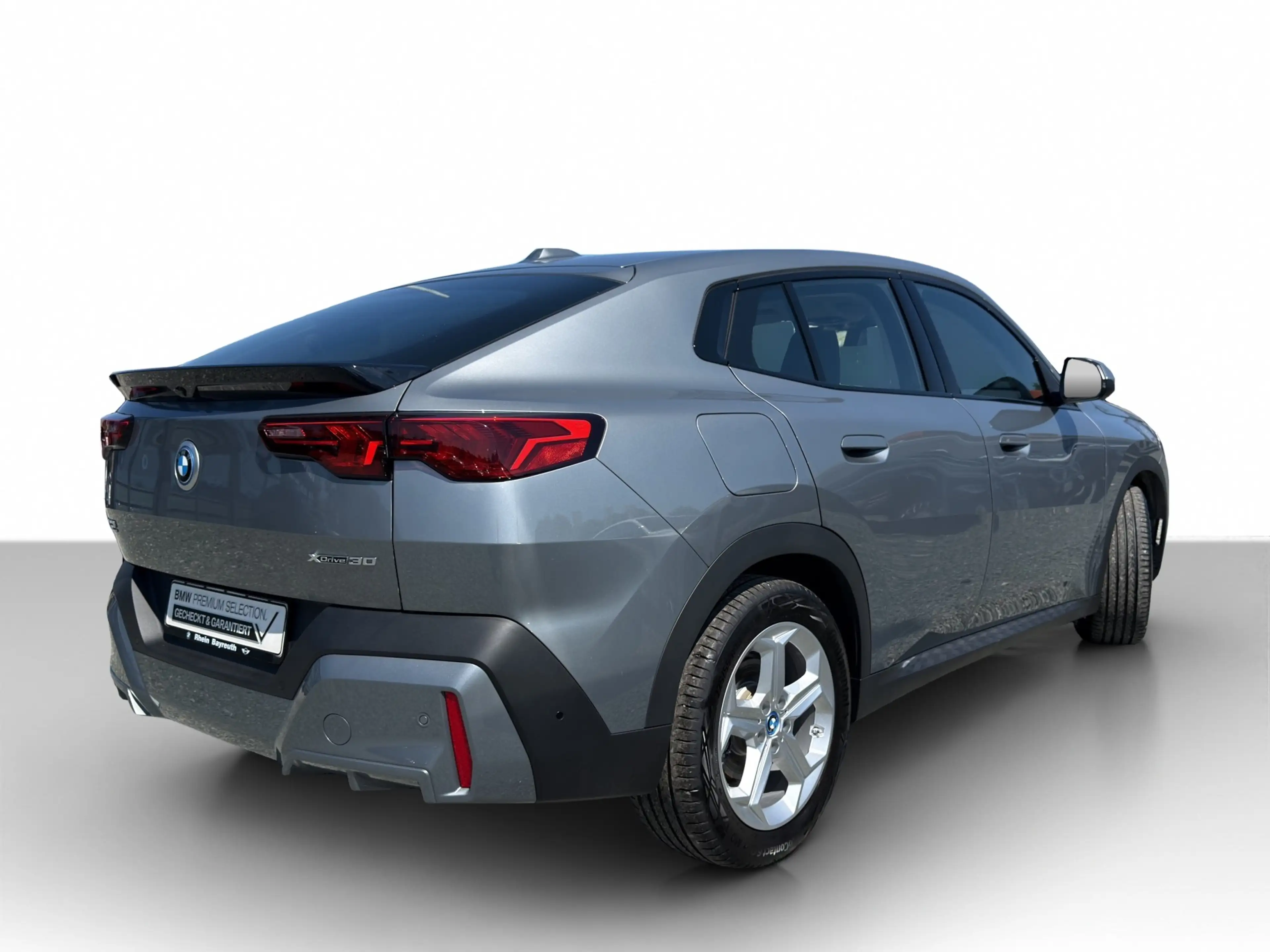 BMW iX2 xDrive30 Navi AdapLED HUD ACC Park+ Hifi h/k Navi — photo 4