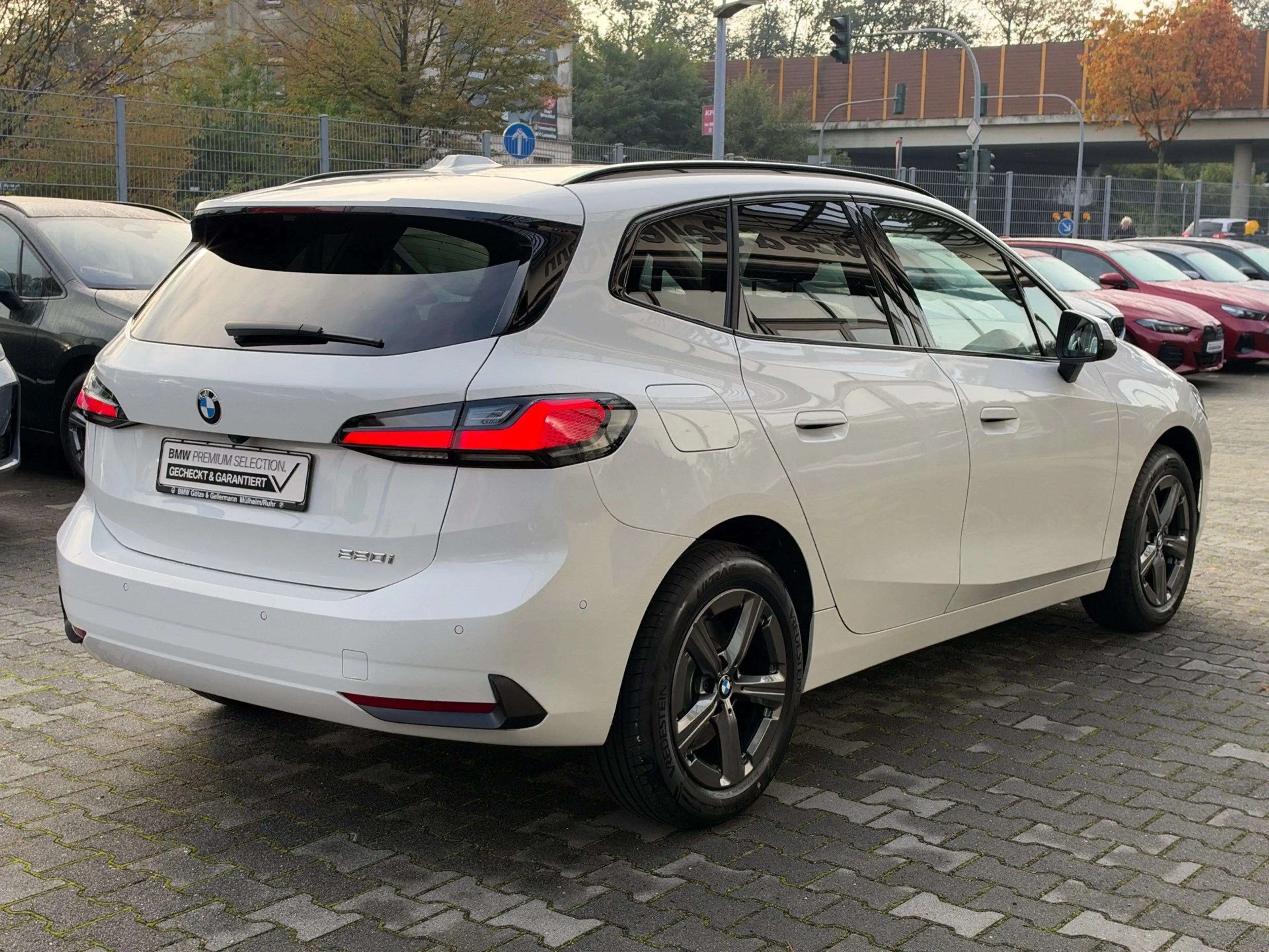 BMW 220 i Active Tourer //Panoramadach AHK — photo 2