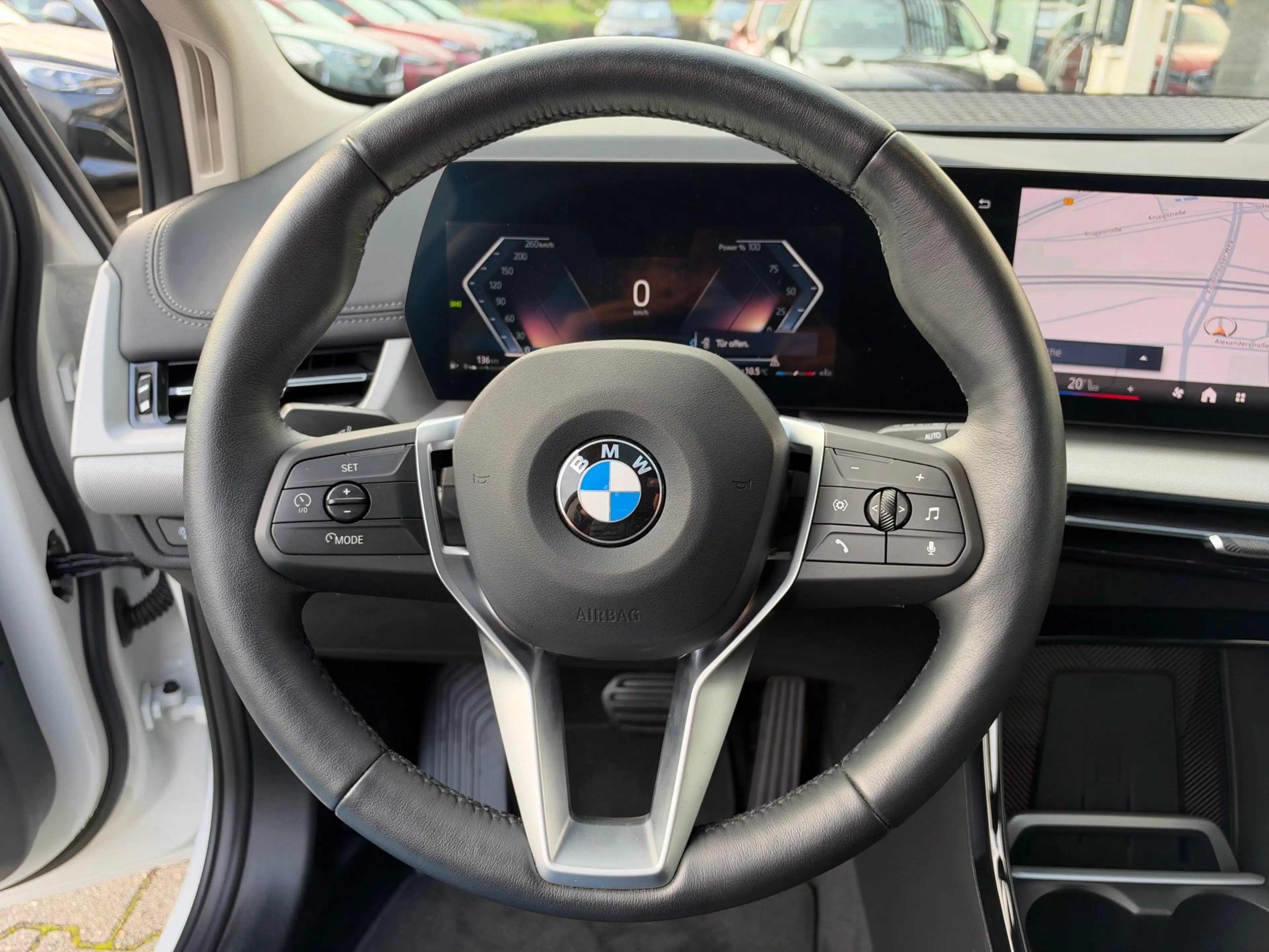 BMW 220 i Active Tourer //Panoramadach AHK — photo 11
