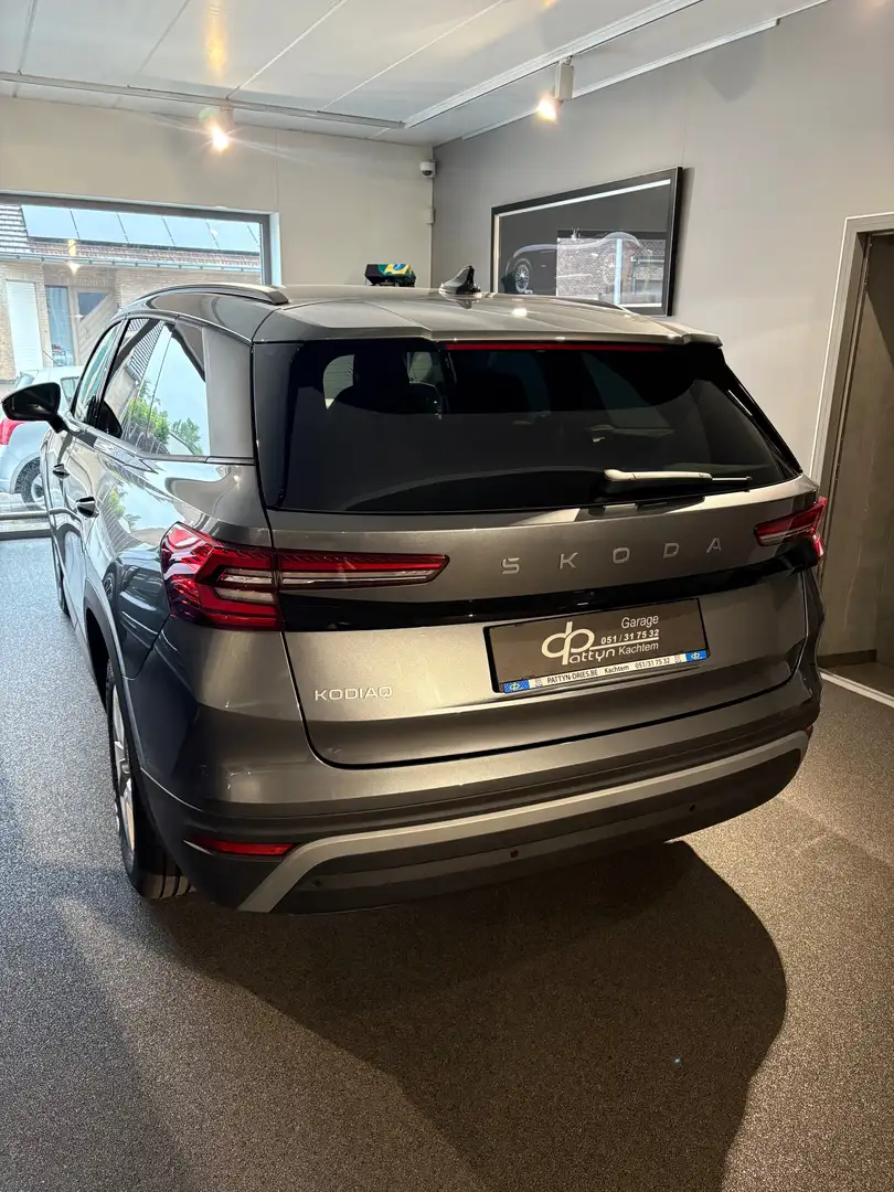 Skoda Kodiaq Kodiaq 1.5 TSI mHEV DSG Selection Gris - 2