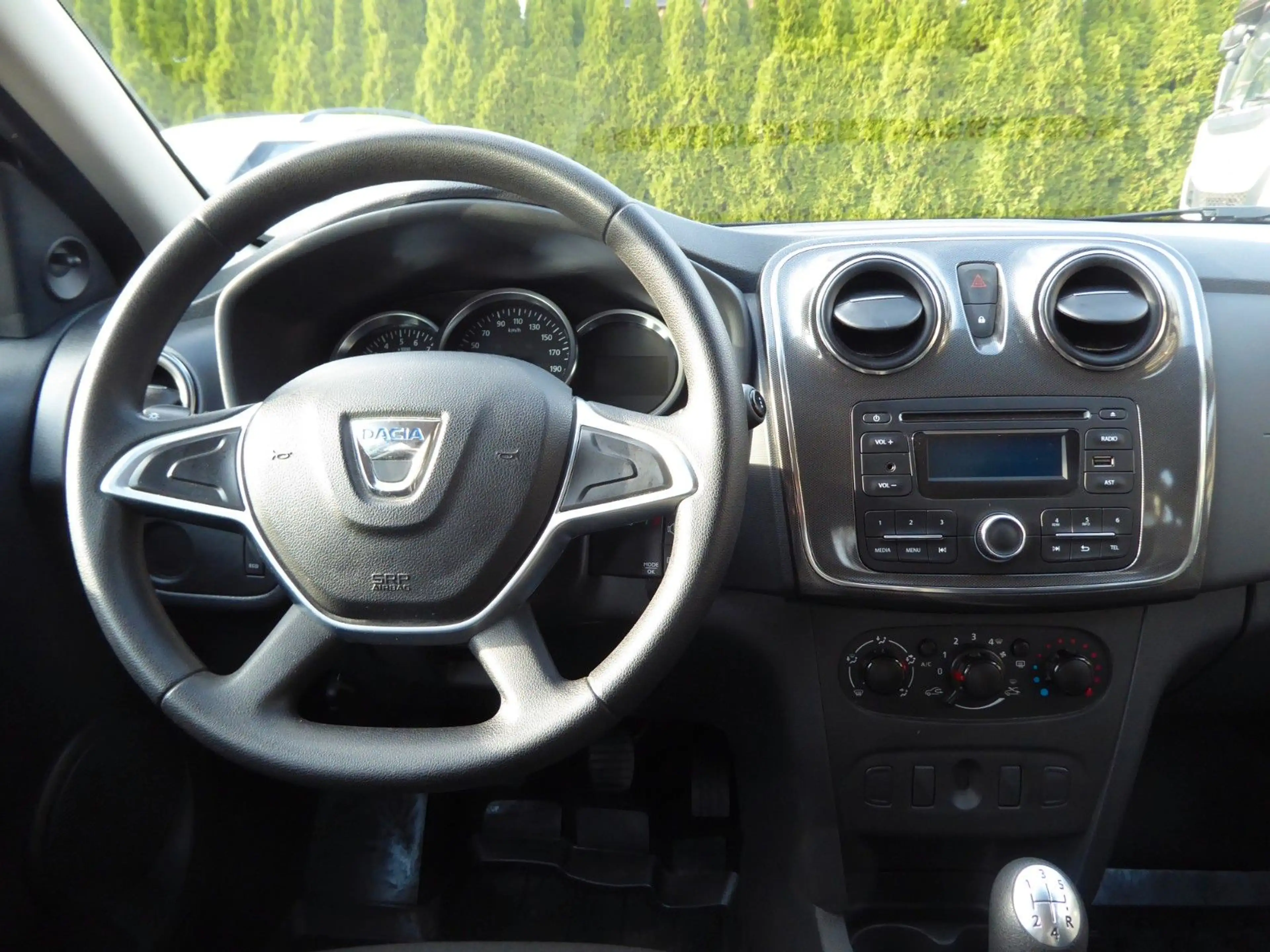 Dacia Sandero II Stepway Essential Winterräder/1Hand — photo 22