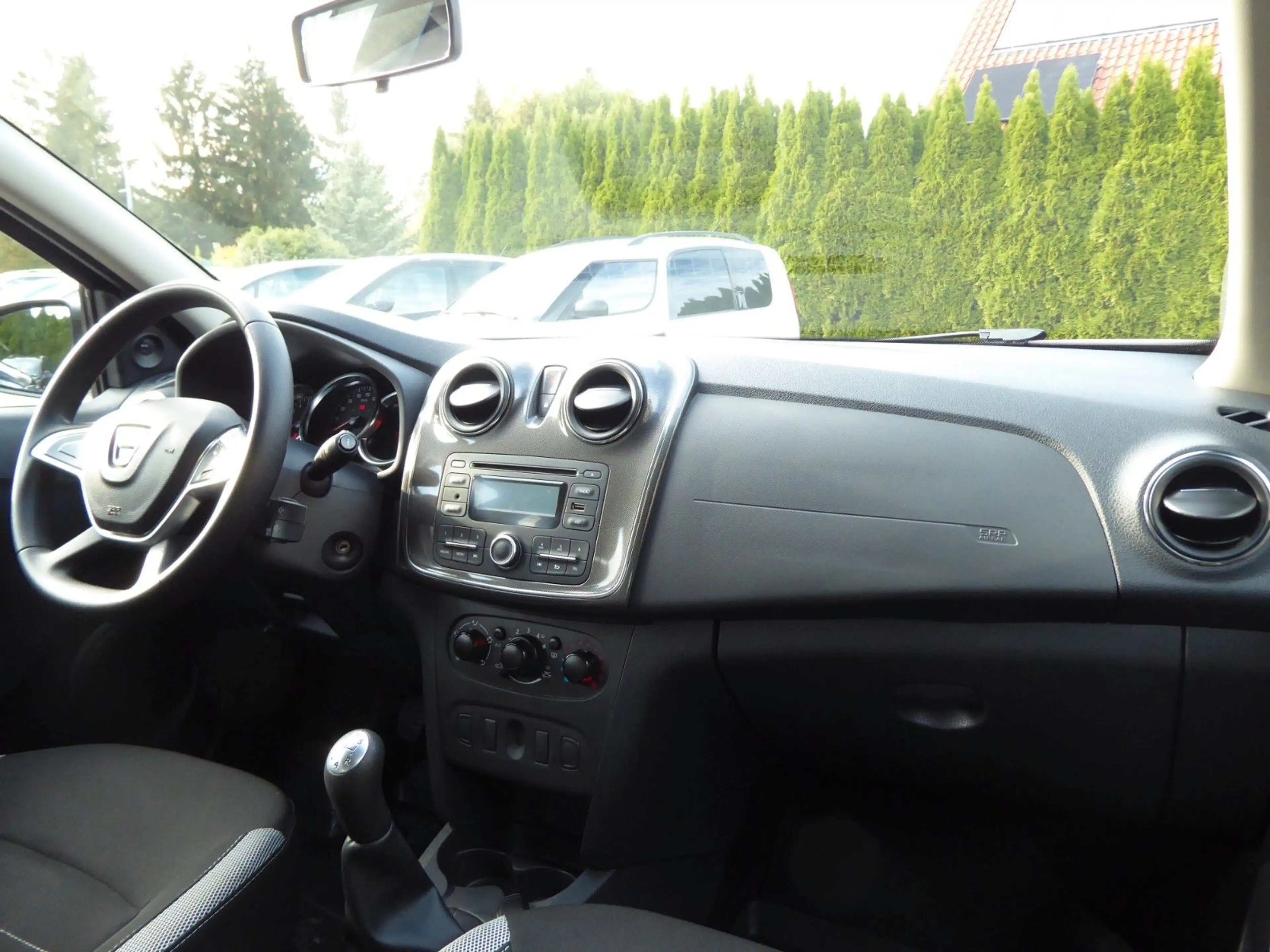 Dacia Sandero II Stepway Essential Winterräder/1Hand — photo 19