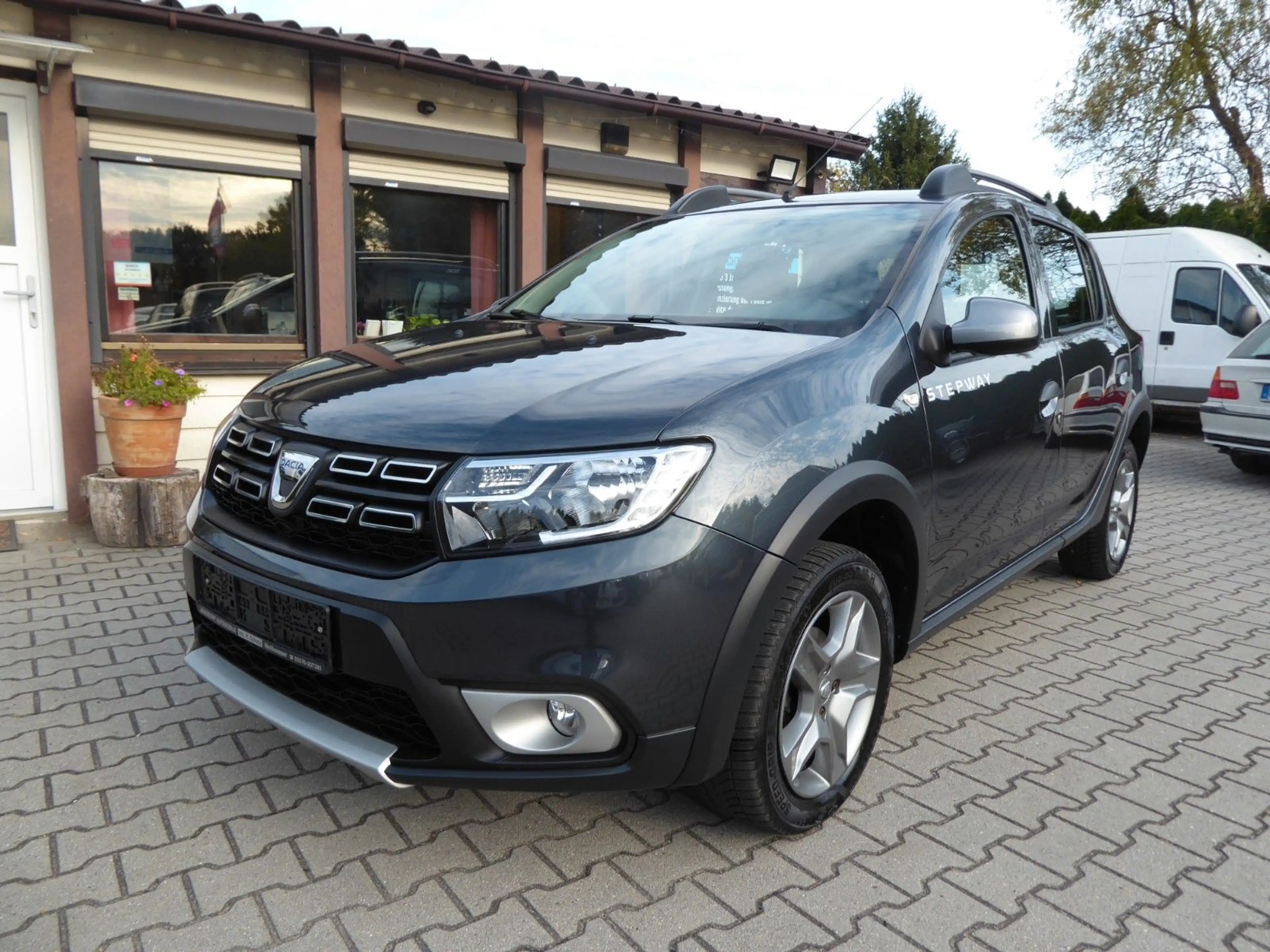 Dacia Sandero II Stepway Essential Winterräder/1Hand