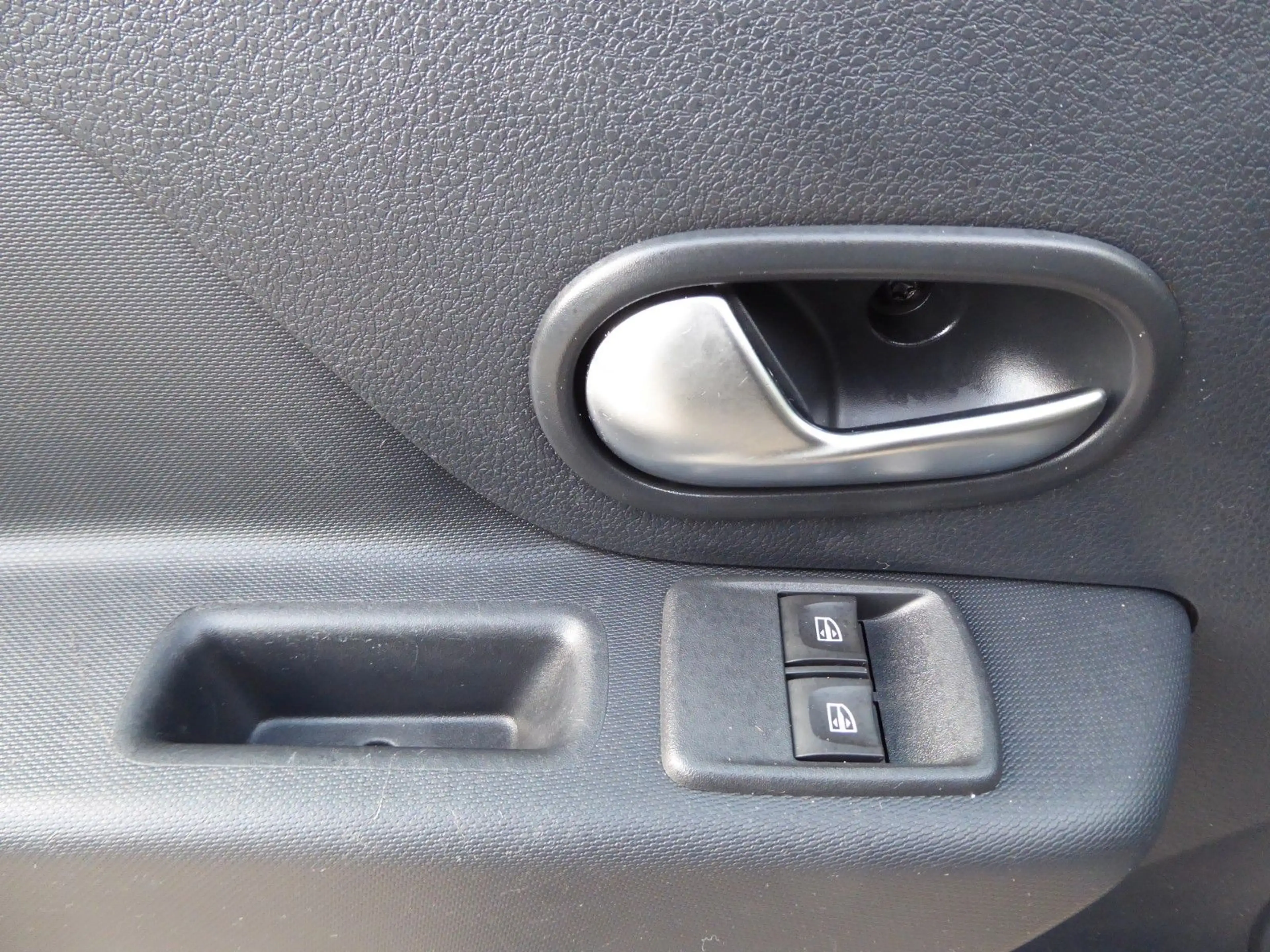 Dacia Sandero II Stepway Essential Winterräder/1Hand — photo 13