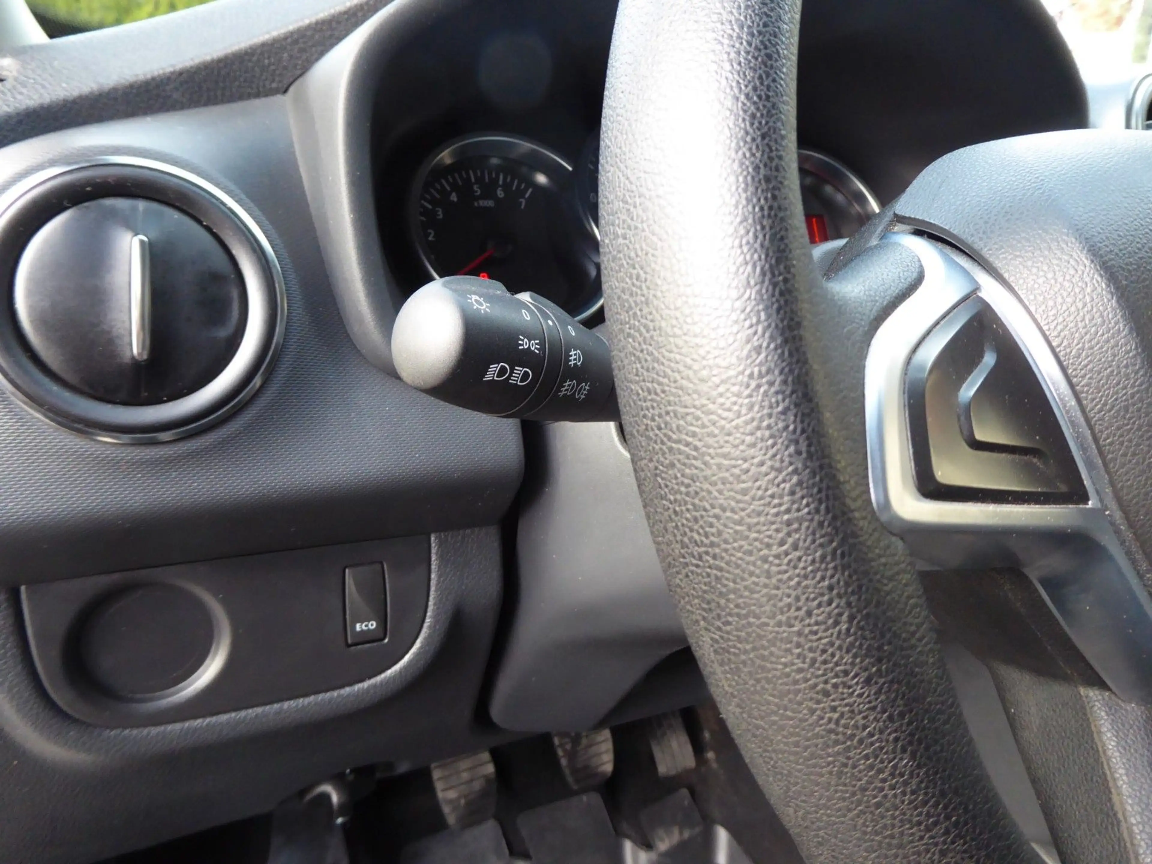 Dacia Sandero II Stepway Essential Winterräder/1Hand — photo 14