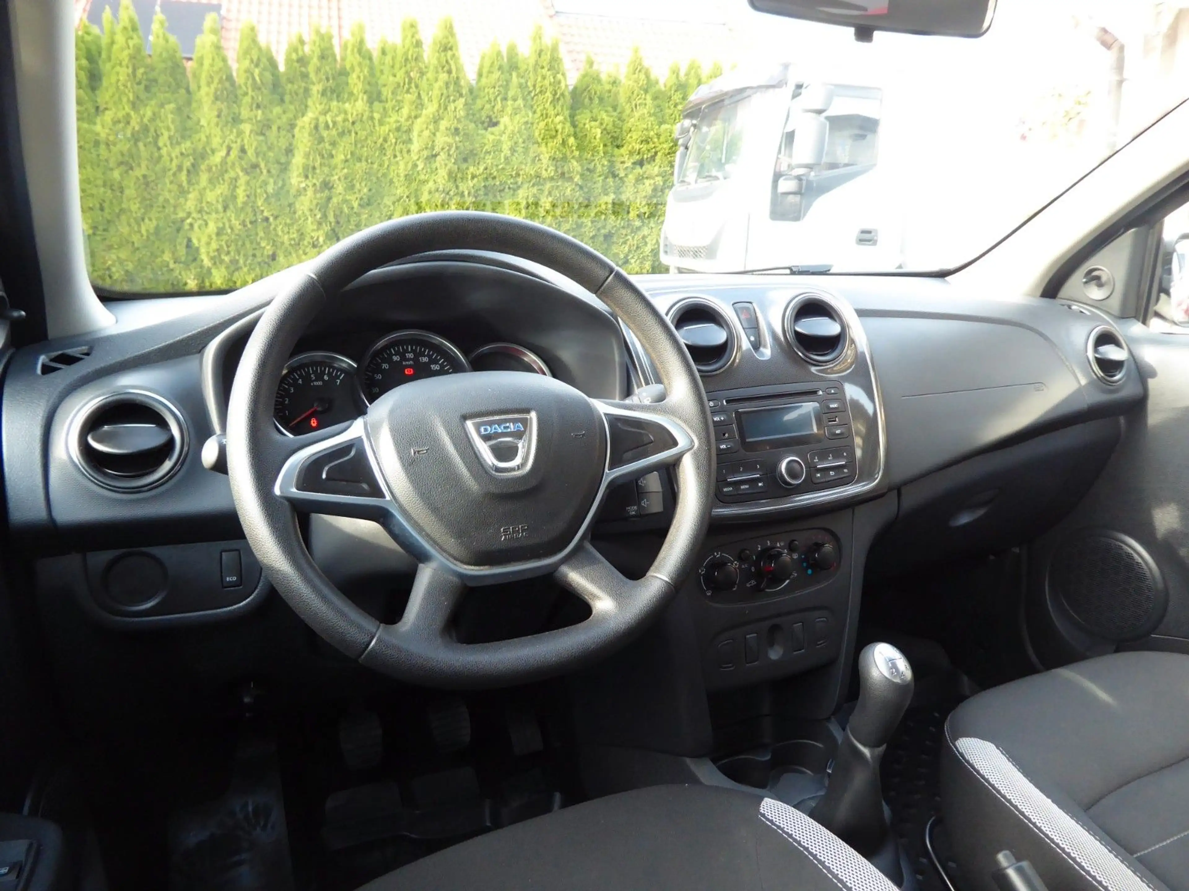Dacia Sandero II Stepway Essential Winterräder/1Hand — photo 20