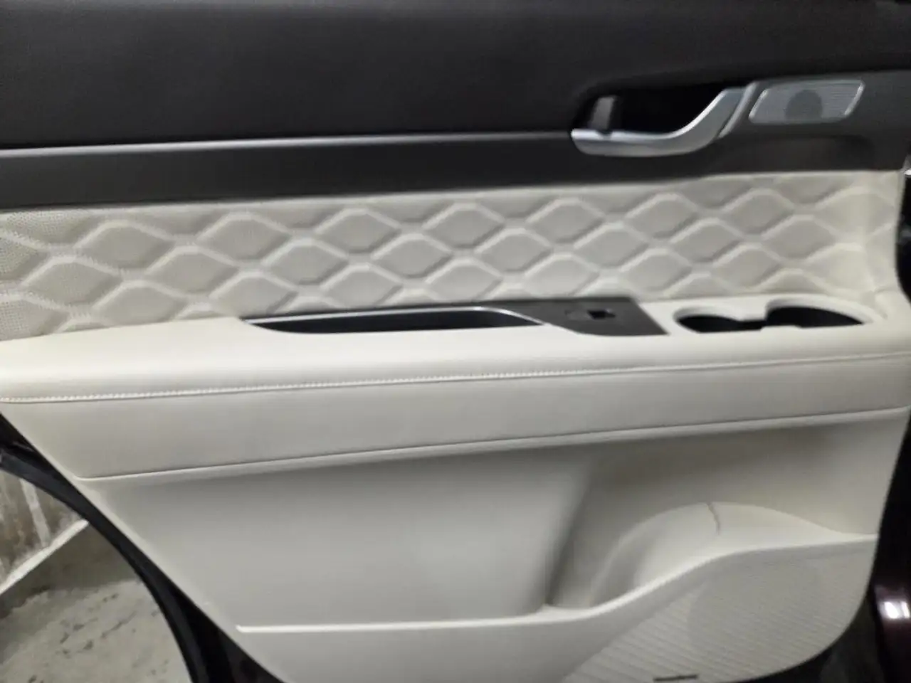 Hyundai PALISADE снимка Hyundai PALISADE