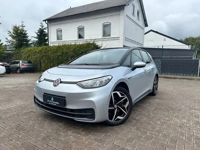 Volkswagen ID.3 Pro Perform.150kW AID*LED*LANE*KAM*19"62kWh