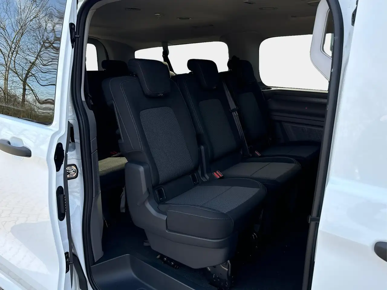 Volkswagen T7 Caravelle 2026 — фото 15