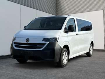 Basis LR+AHK+9 Sitze+KAMERA+PDC+LED 2.0 TDI 110...