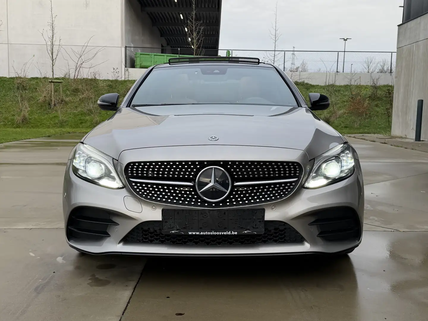 Mercedes-Benz C 200 AMG Line Automaat Euro 6d/ PANO/ CARPLAY/LEDER/LED Beżowy - 2