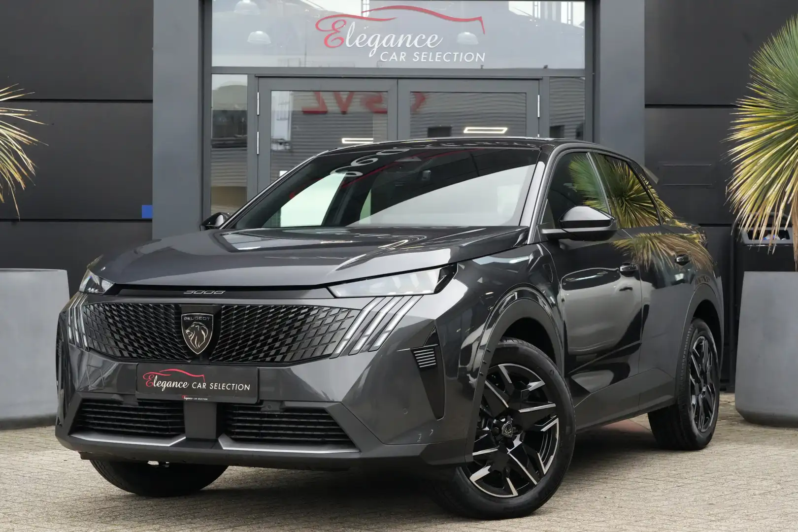 Peugeot 3008 1.2 Hybrid 145 GT e-DSC6 136pk Navigatie/Stoelverw Gris - 1