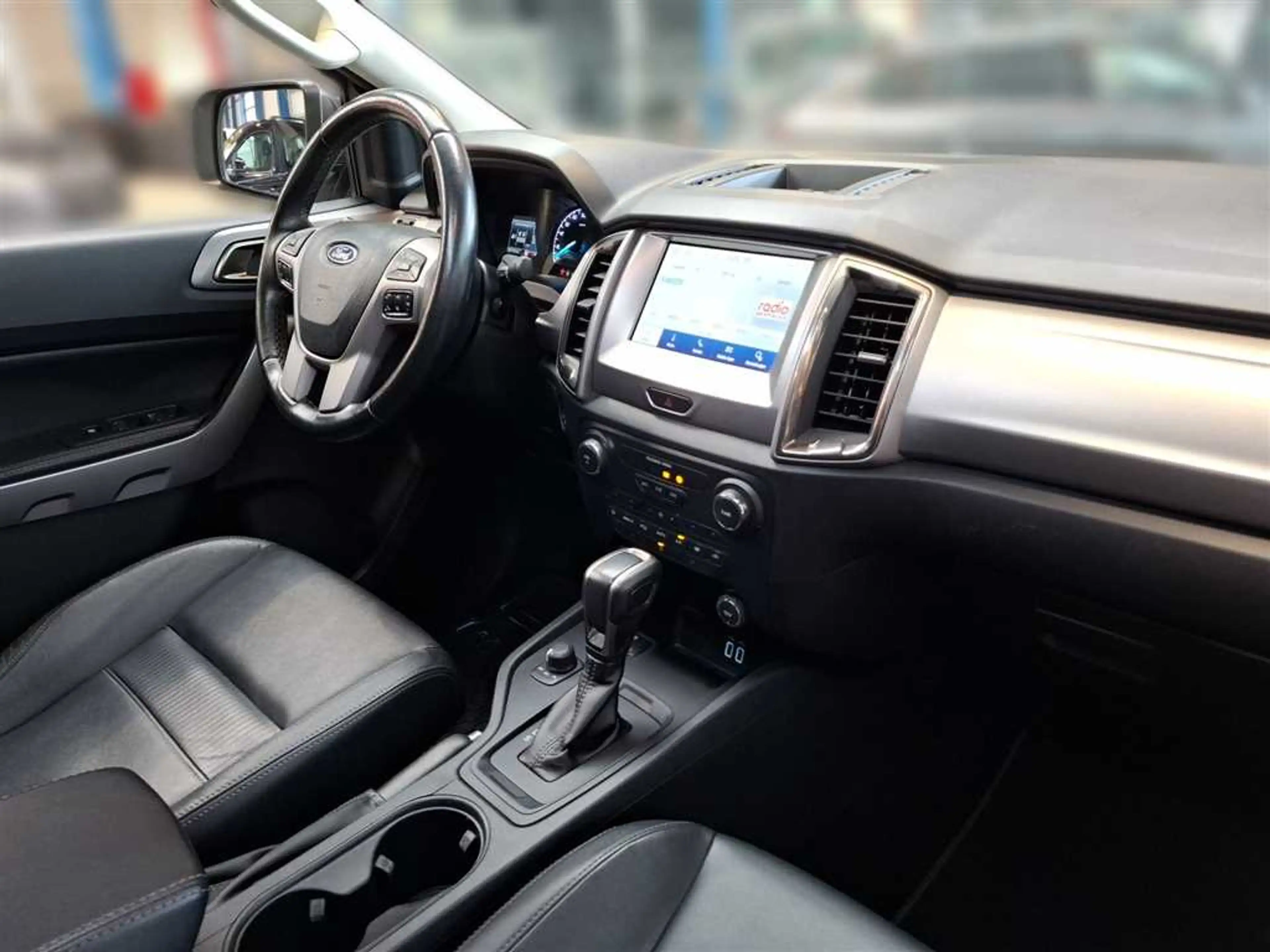 Ford Ranger DoKa Limited 2.0 TDCI 4WD Automatik — photo 18