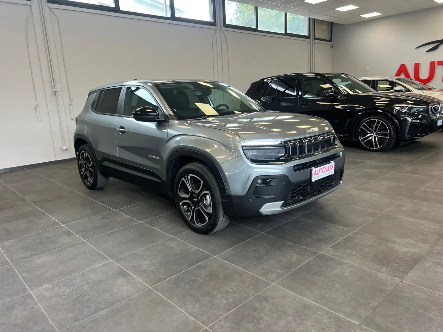 Jeep Avenger 1.2 Turbo 100 CV Summit Grigio - 2