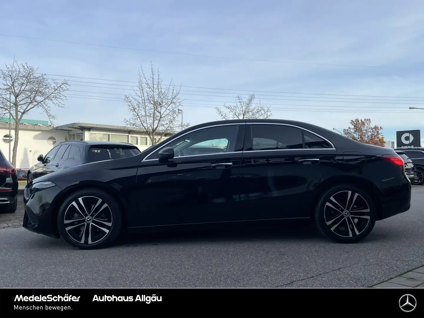 Mercedes-Benz A 180 A 180 Limousine Progressive LED Kam Keyless Park Noir - 2