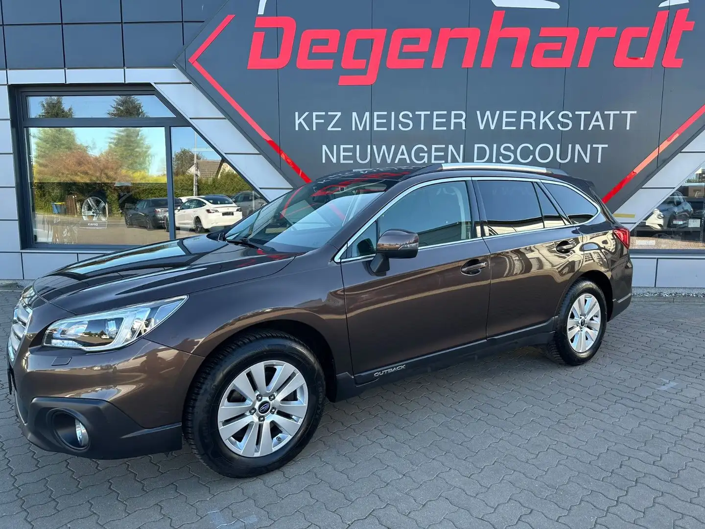 Subaru OUTBACK Outback Comfort Lane ACC Totwinkel AHK Hnědá - 1