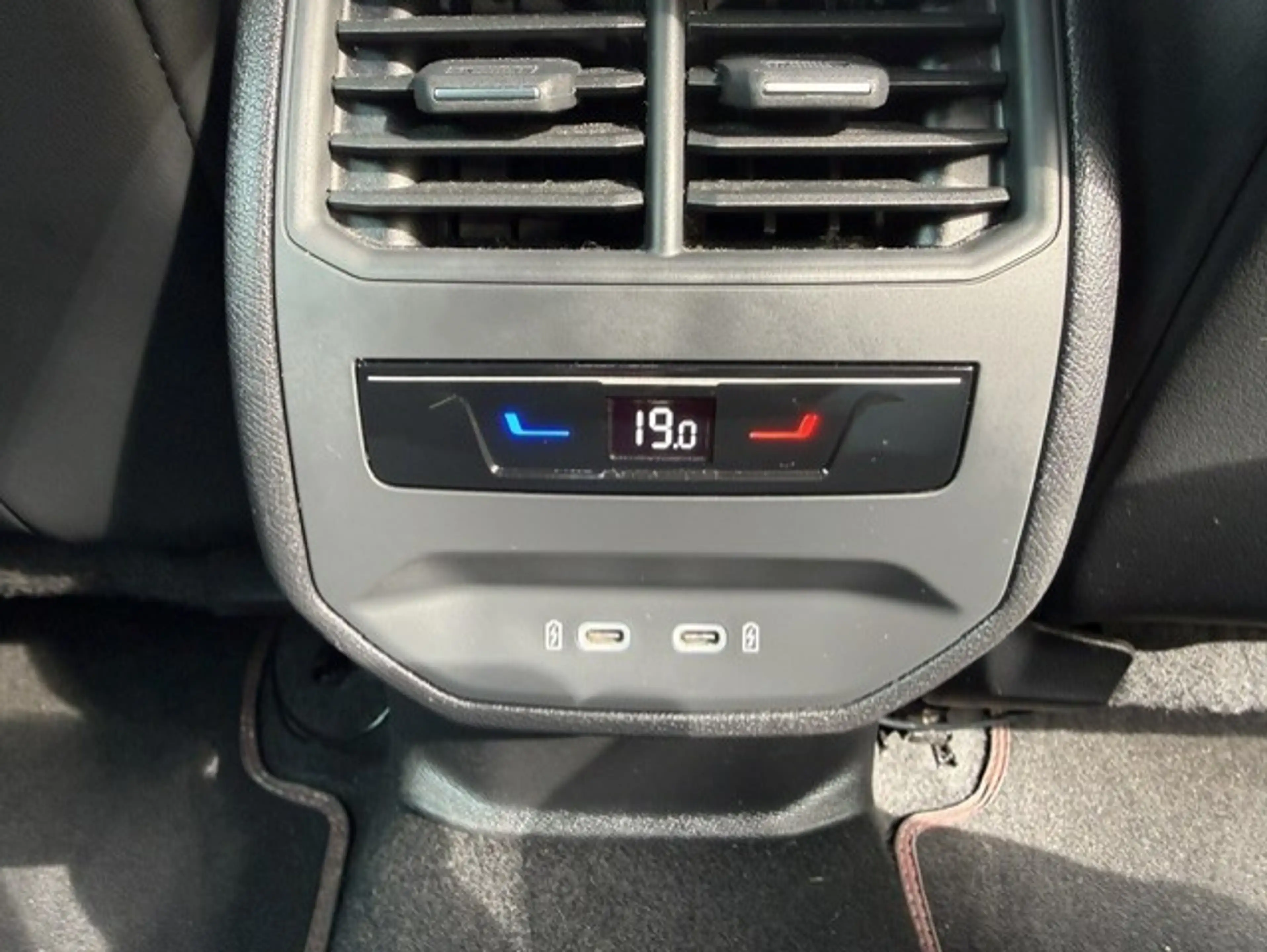 CUPRA Formentor 1.4 e-Hybrid VZ Copper Edition 245 PK — photo 21