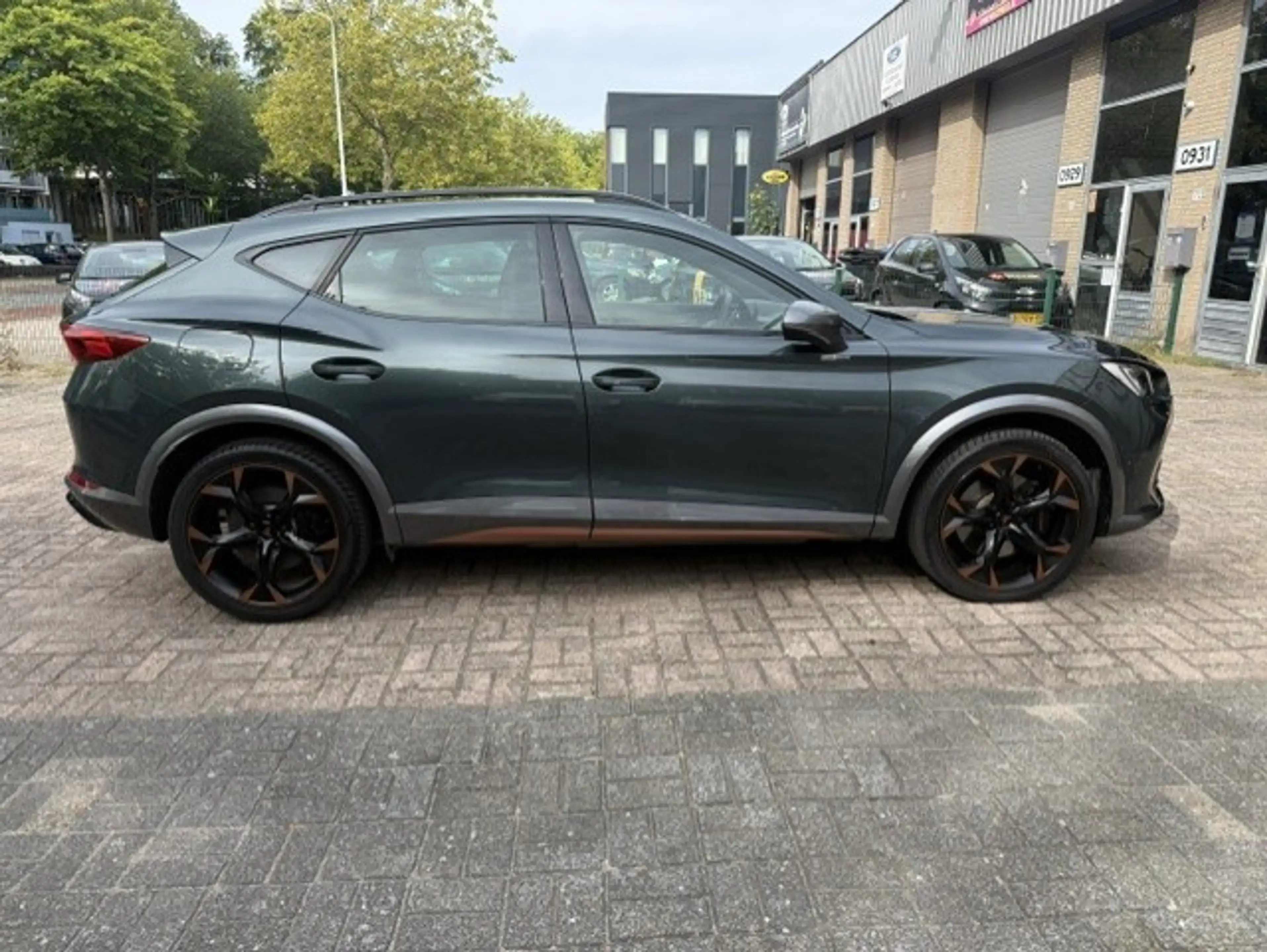 CUPRA Formentor 1.4 e-Hybrid VZ Copper Edition 245 PK — photo 4