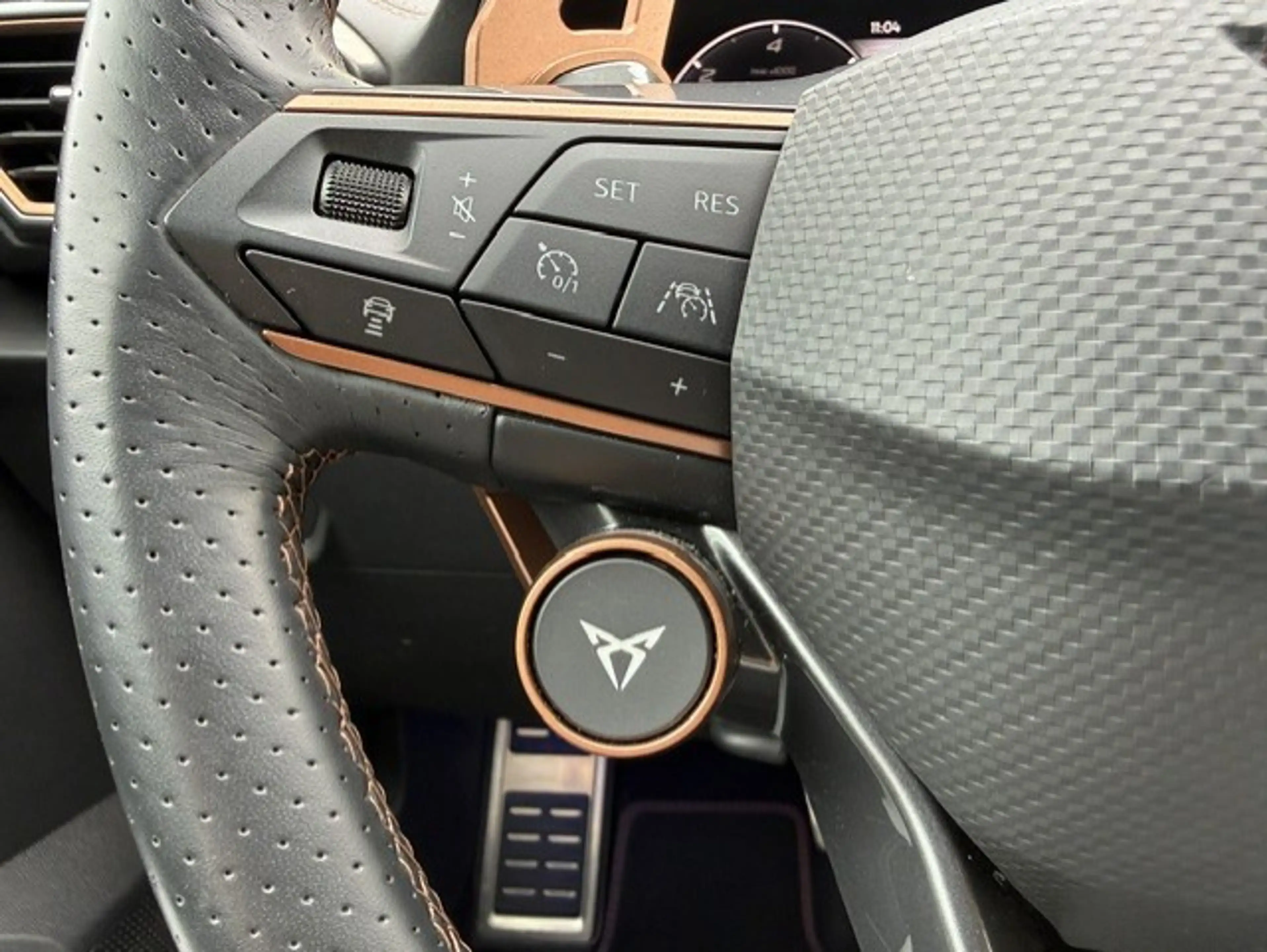 CUPRA Formentor 1.4 e-Hybrid VZ Copper Edition 245 PK — photo 15