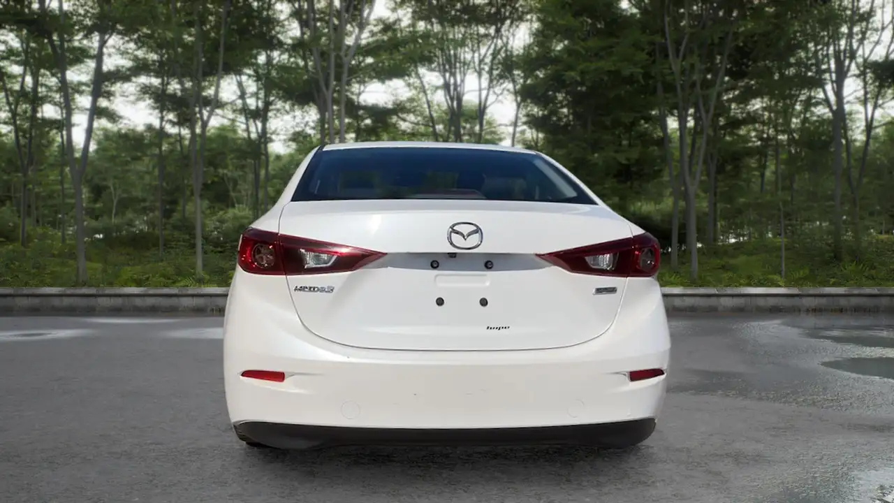 Mazda 3 снимка Mazda 3
