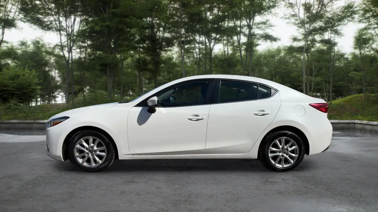 Mazda 3 снимка Mazda 3