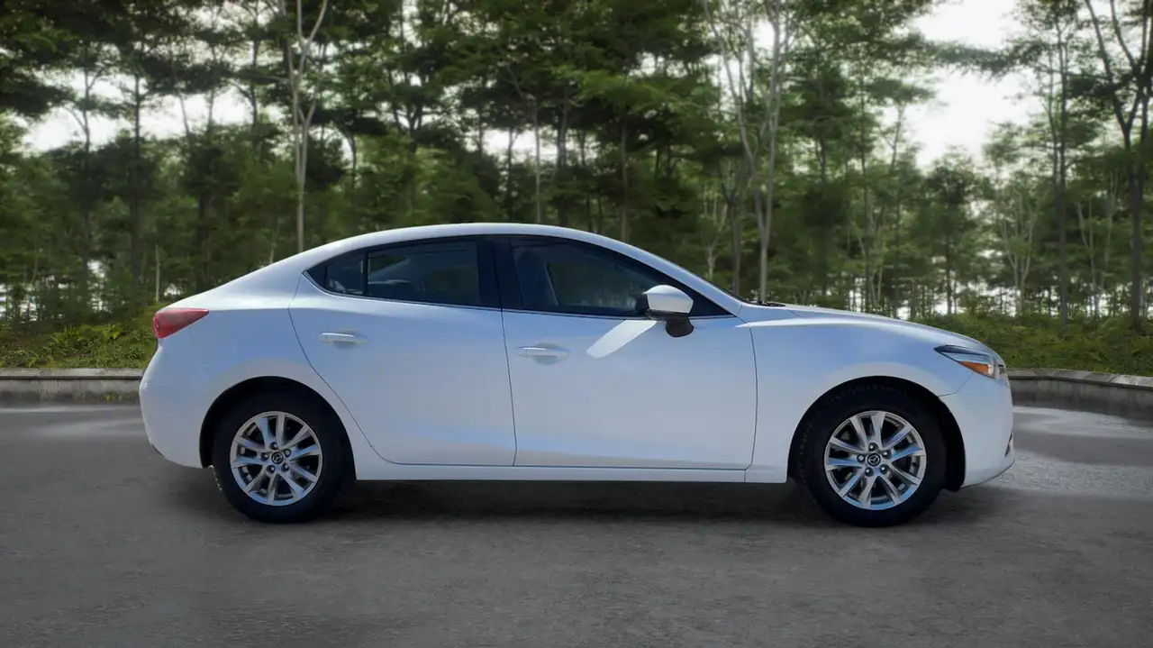 Mazda 3 снимка Mazda 3