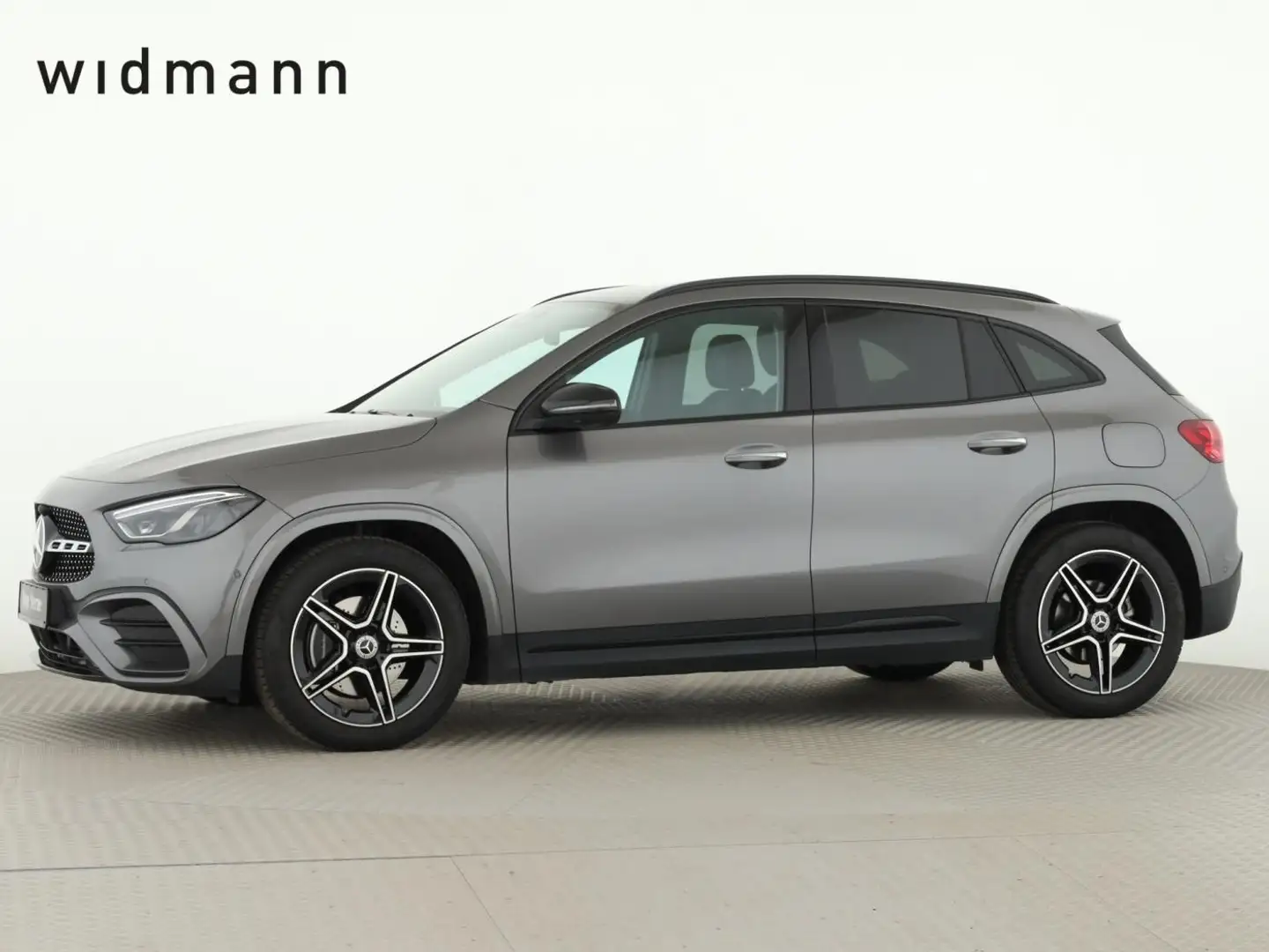 Mercedes-Benz GLA 200 *AMG*Multibeam*PDC*360°*Night*Tempomat** Grau - 1