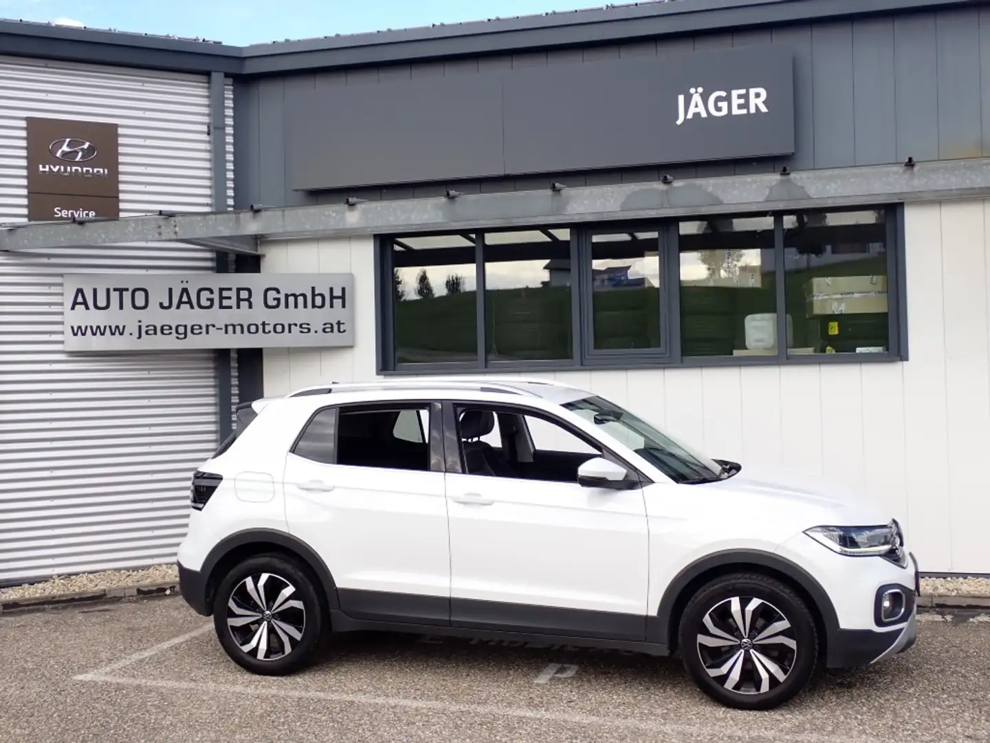 Volkswagen T-Cross DSG Turbo AUTOMATIK RF-KAMERA, NAVI,.... Weiß - 2