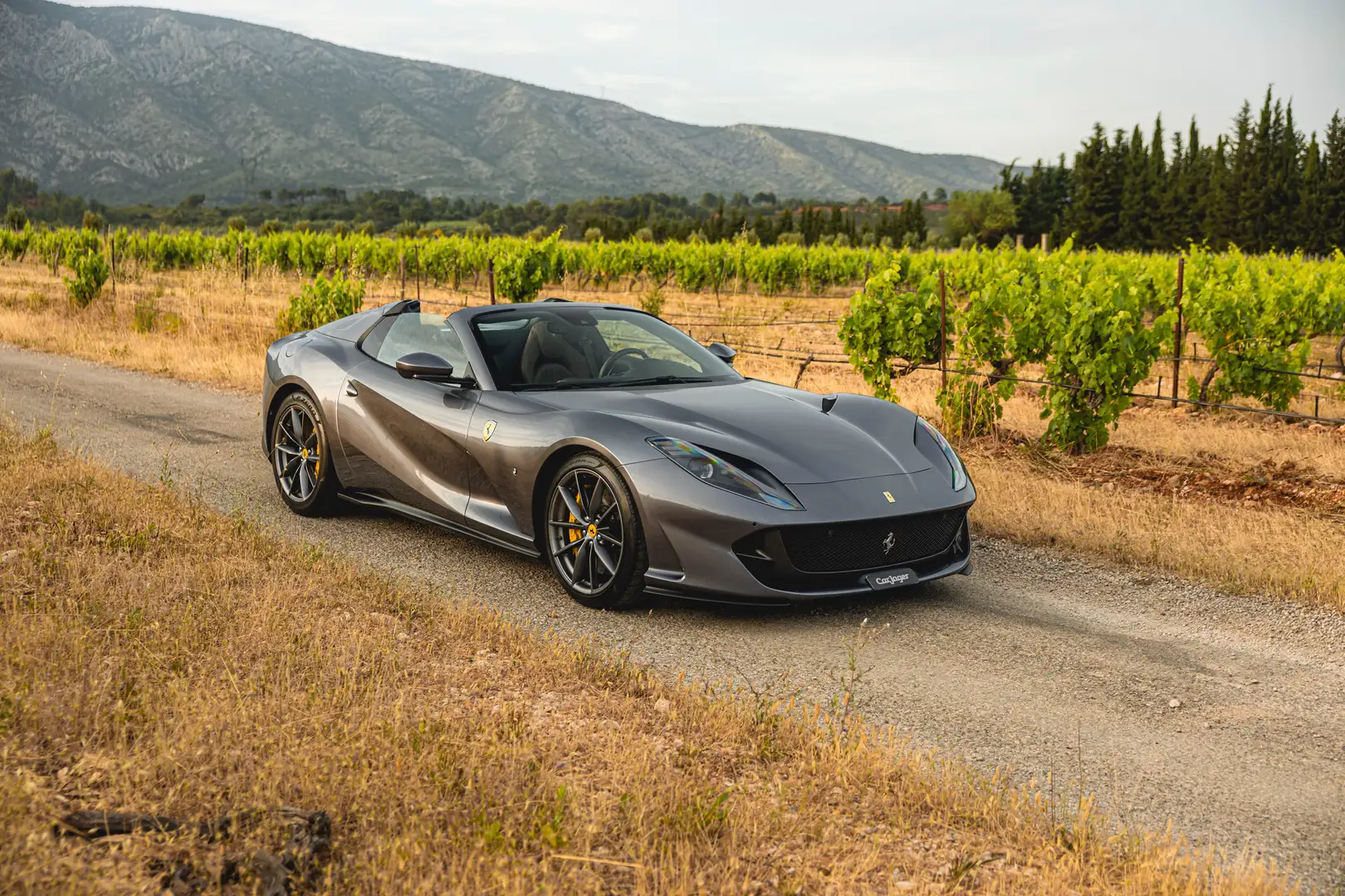 Ferrari 812 812 GTS 6.5 V12 800ch Gris - 2