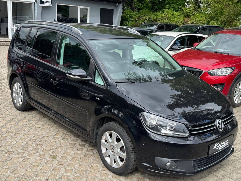 Volkswagen Touran Cup-7Sitzer-Navi-PDC v.h.-AHK-Scheckheft — photo 4